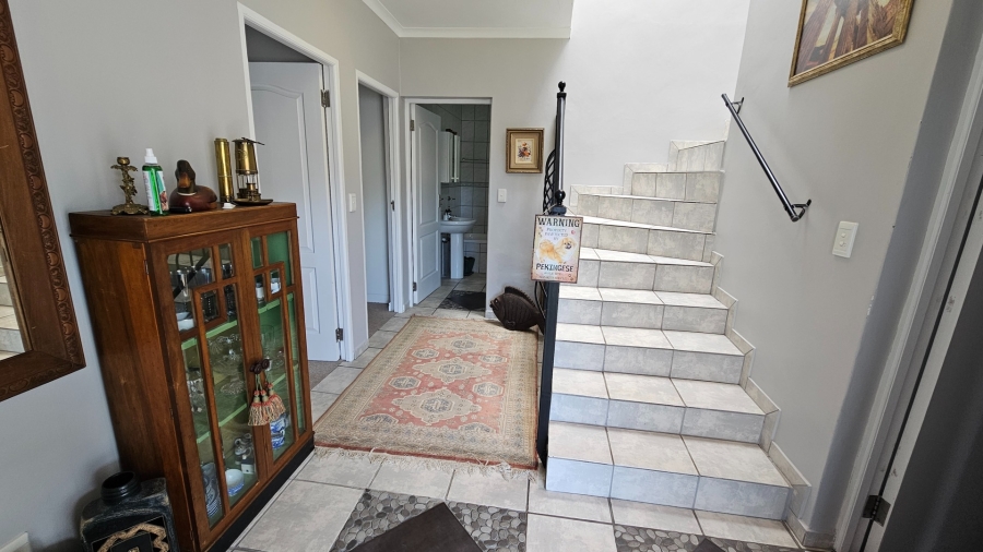 To Let 3 Bedroom Property for Rent in Paradise Western Cape